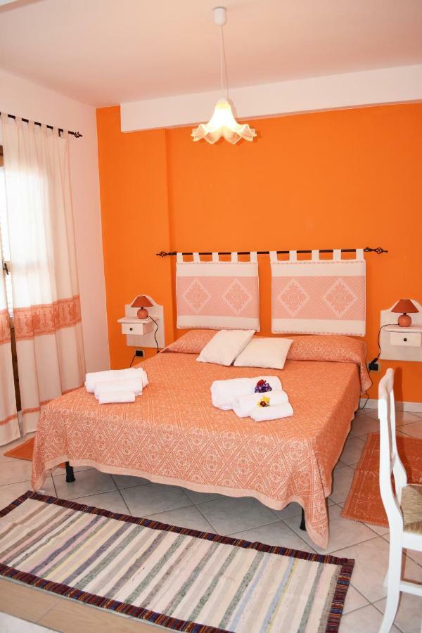 Casa Vacanza Porto Frailis Gia Porto Frailis B&B Arbatax Exterior photo
